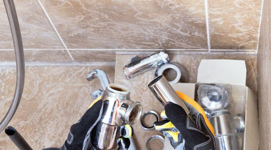 Professional gutter cleaning in Navajo, NM